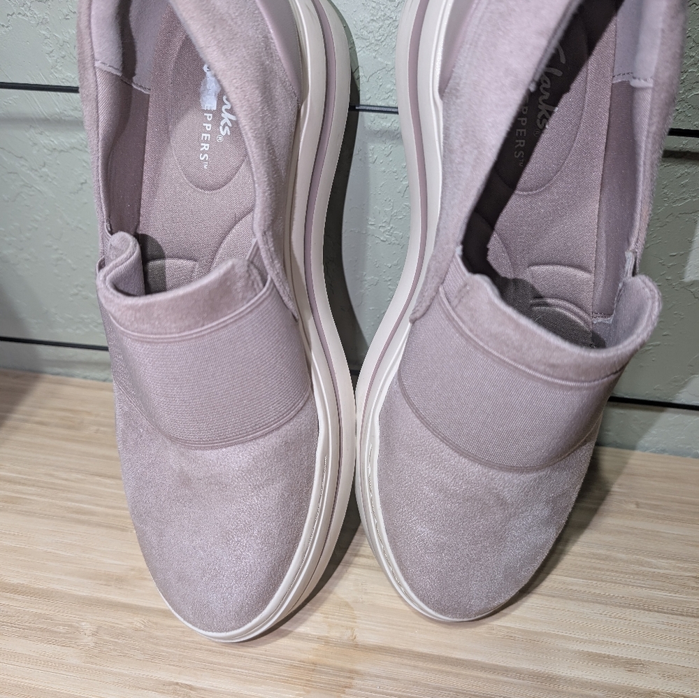 Clarks Cloudsteppers Mauve Slip-On Shoes Size 8 - Picture 2 of 5